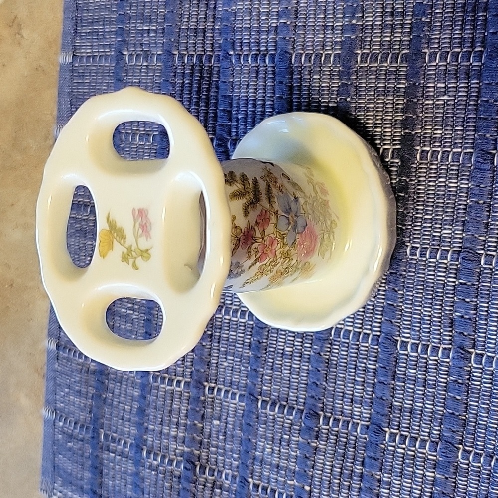 FERN 80's vintage porcelain toothbrush Holder - Picture 2 of 8